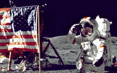 Une Bible sur la lune